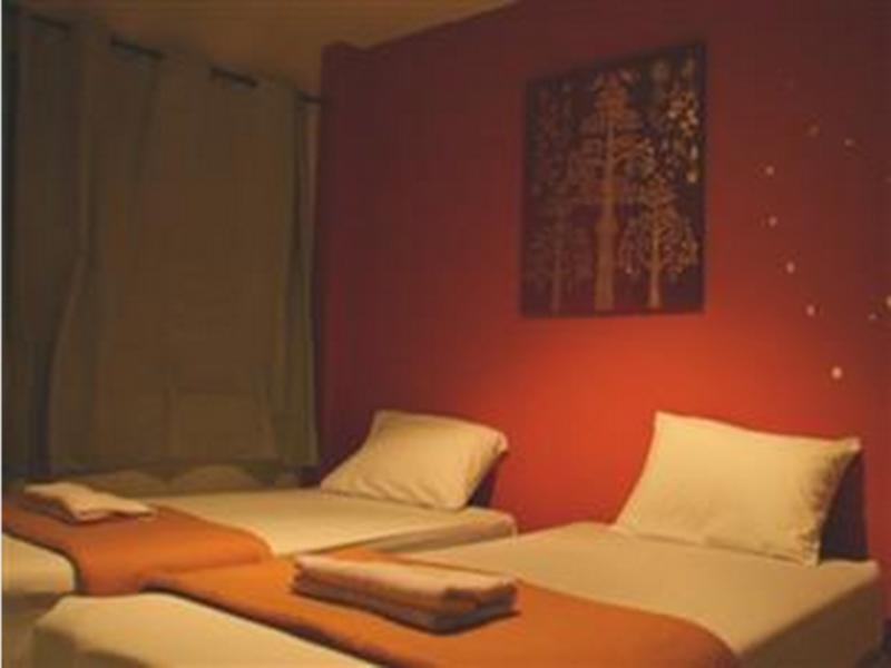 Backpacker Hostel *